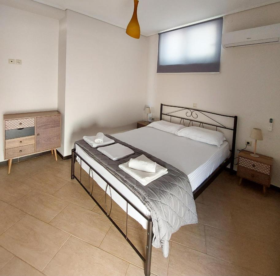 Appartement Golden Sunrise à Gythio Extérieur photo