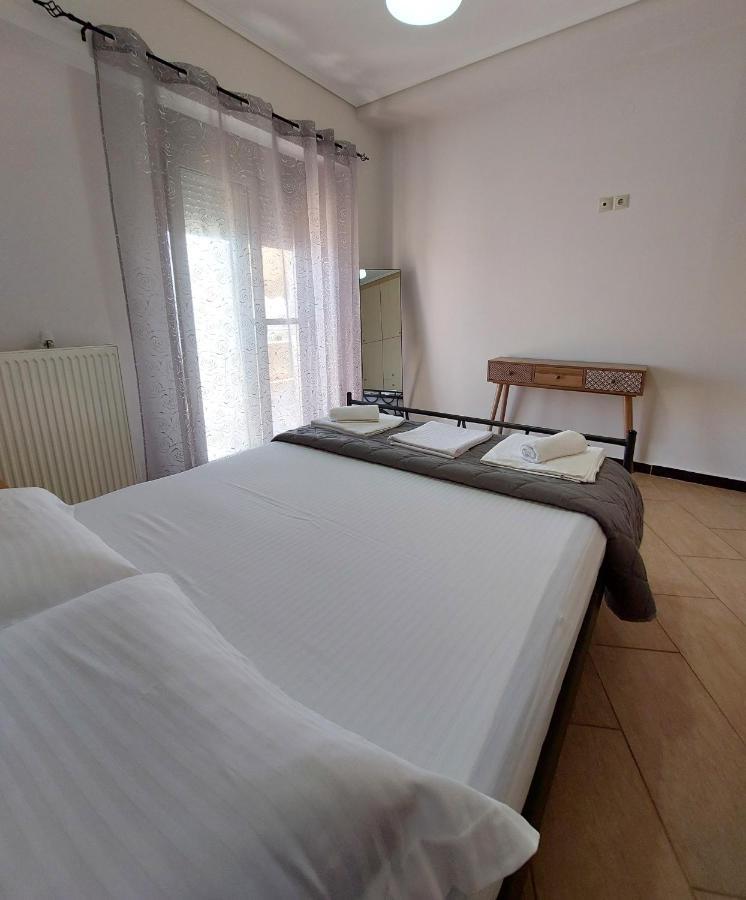Appartement Golden Sunrise à Gythio Extérieur photo
